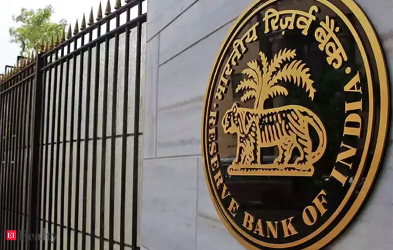 Bank credit outstanding to real estate rises to record Rs 28 lakh crore in July: RBI, ET RealEstate